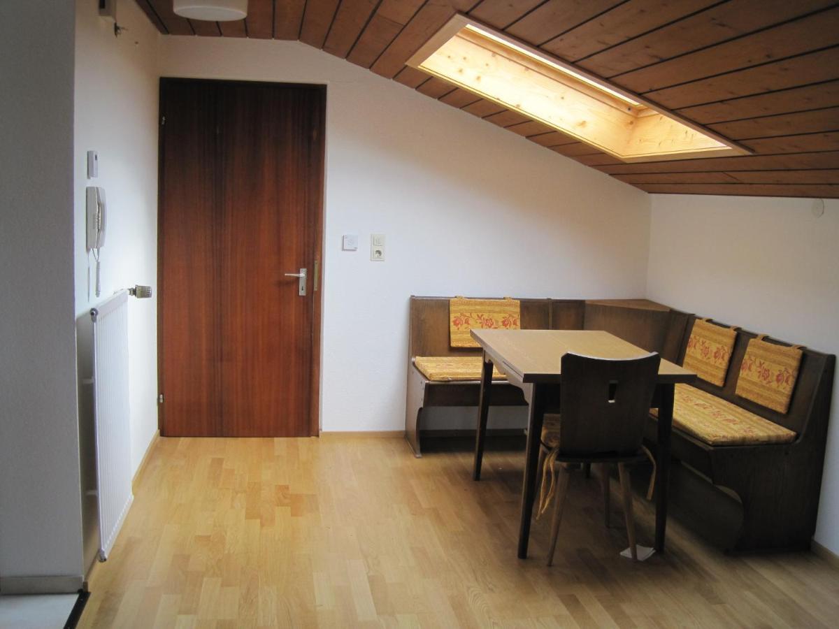 Appartamento Haus Am Weinberg Erzingen Esterno foto