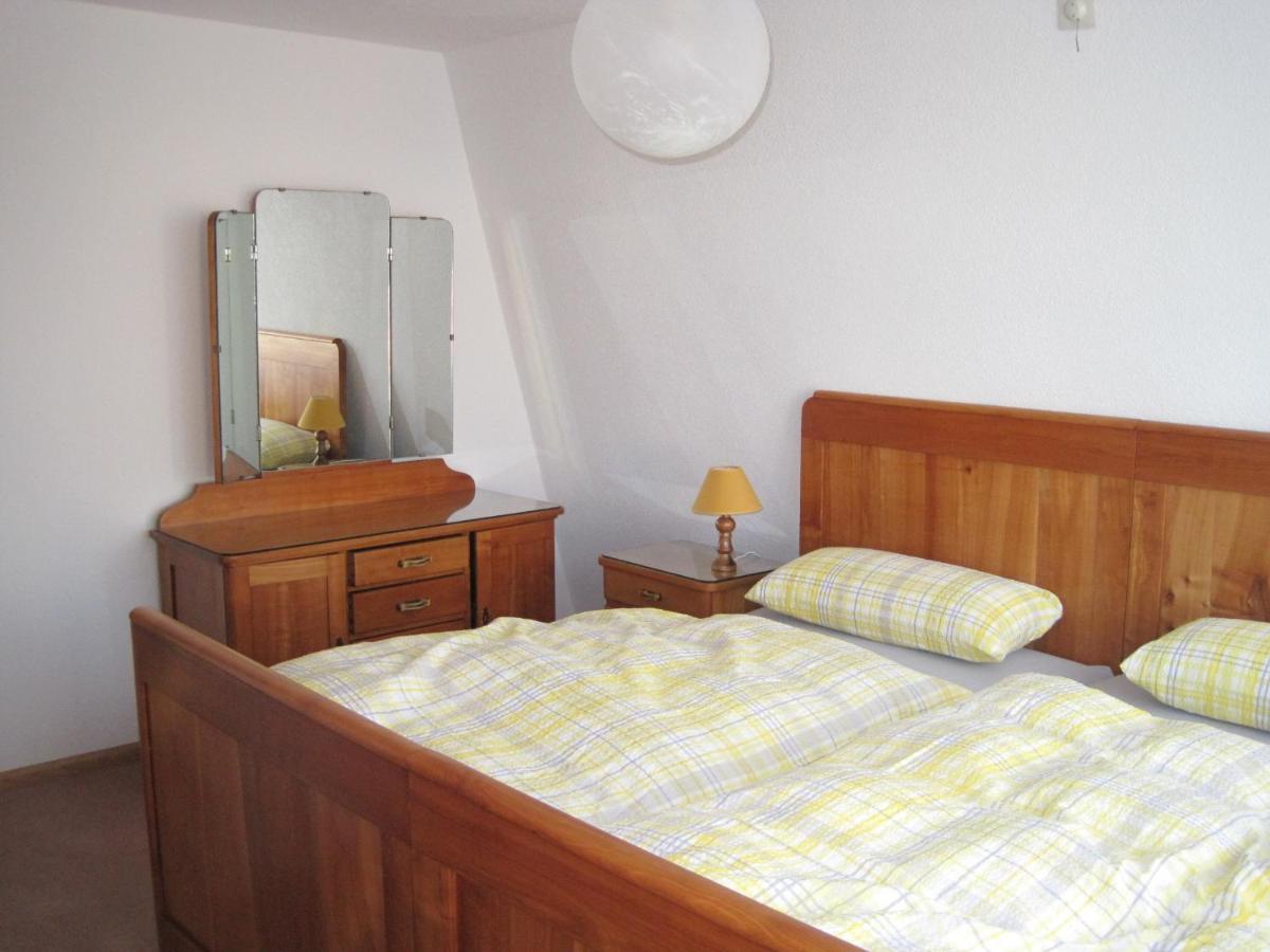 Appartamento Haus Am Weinberg Erzingen Esterno foto